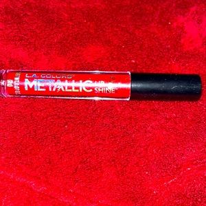 🎈 3 for 15 any items w/🎈L.A.Colors metallic women’s makeup